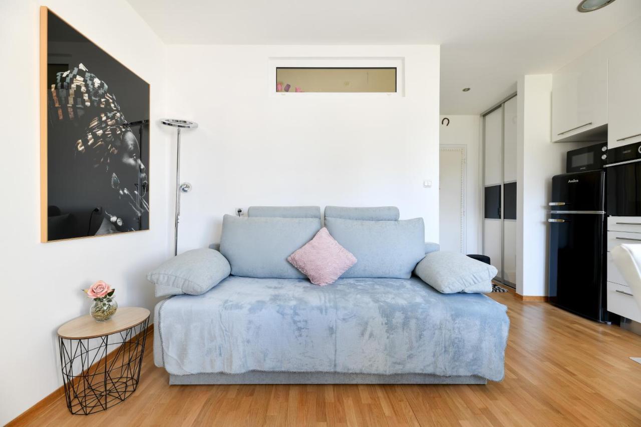 Lauris Luxury Apartment *